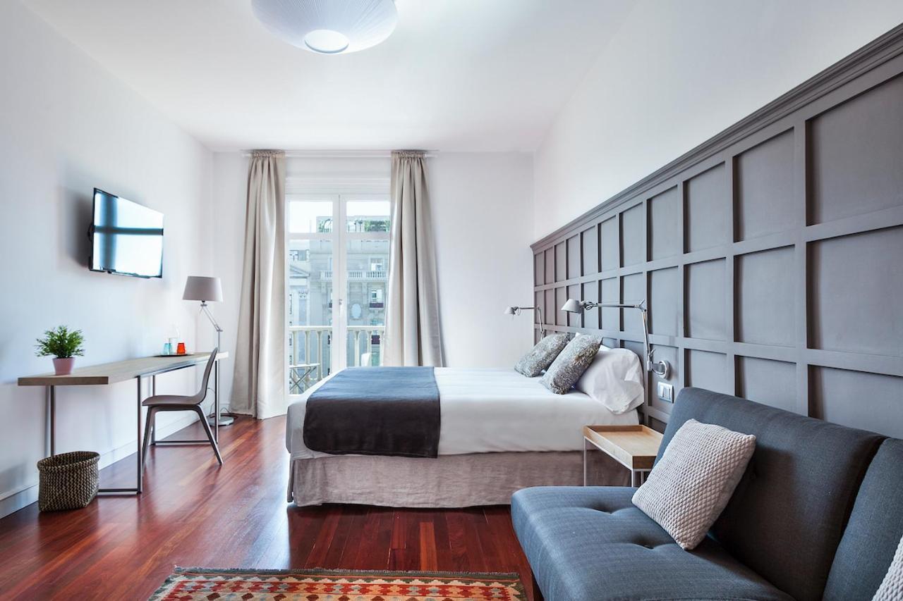 Milton House Gran Via Apartment Barcelona Exterior photo