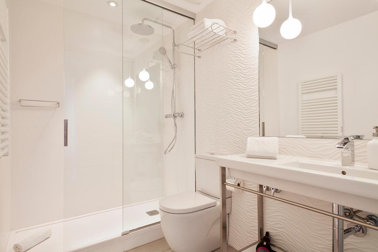 Milton House Gran Via Apartment Barcelona Exterior photo